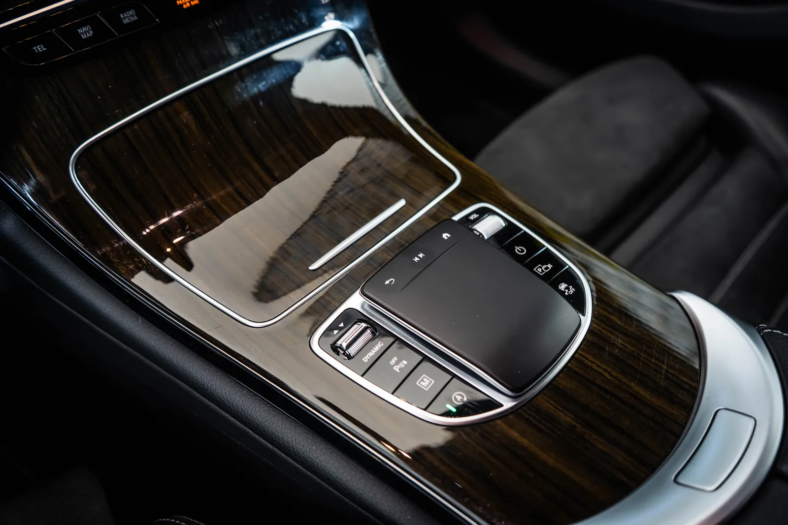 Mercedes-Benz GLC 200 4M AMG*Pano*Burmester – снимка 9