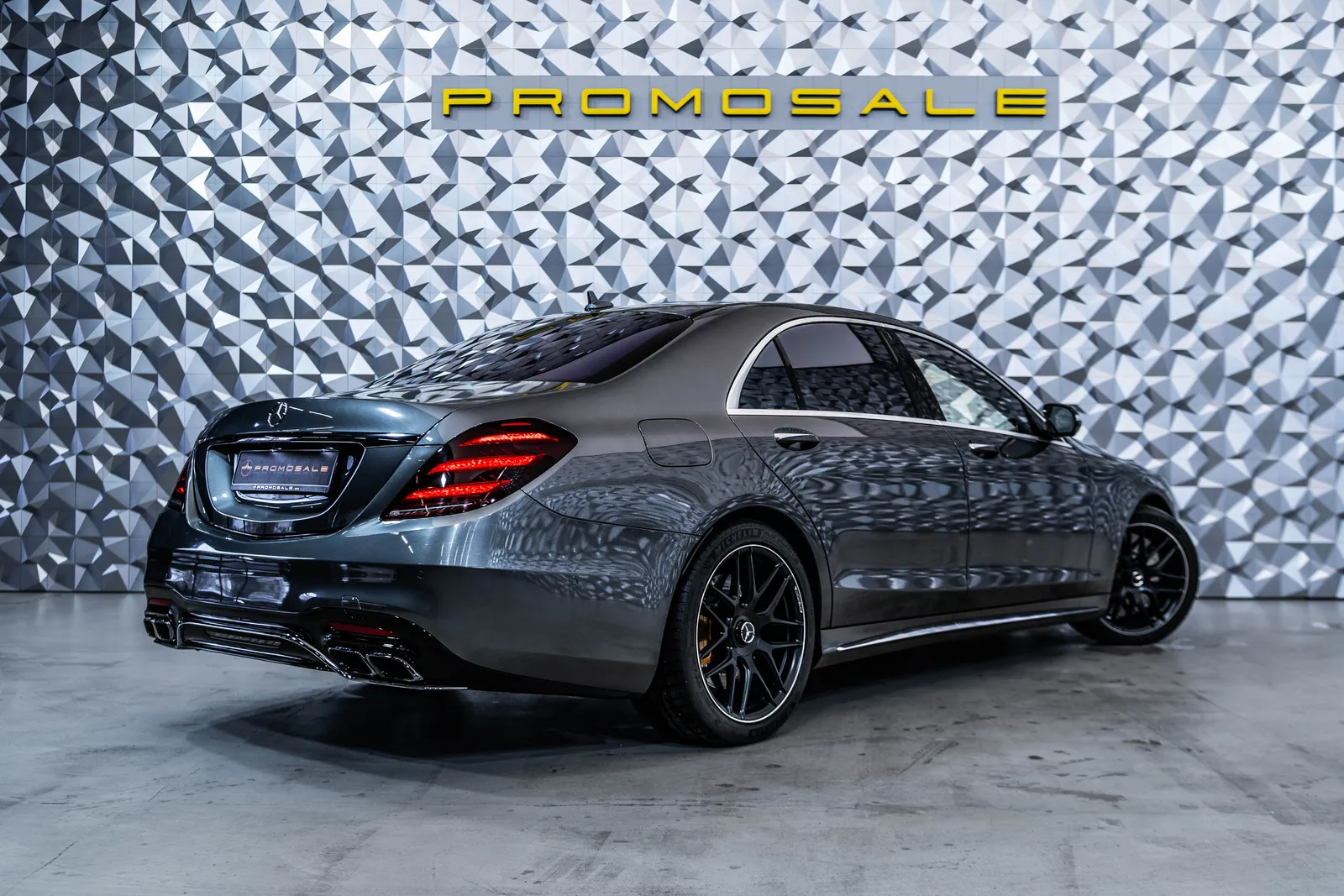 Mercedes-Benz S 63 AMG Carbon*Burmester*360*TV – снимка 4