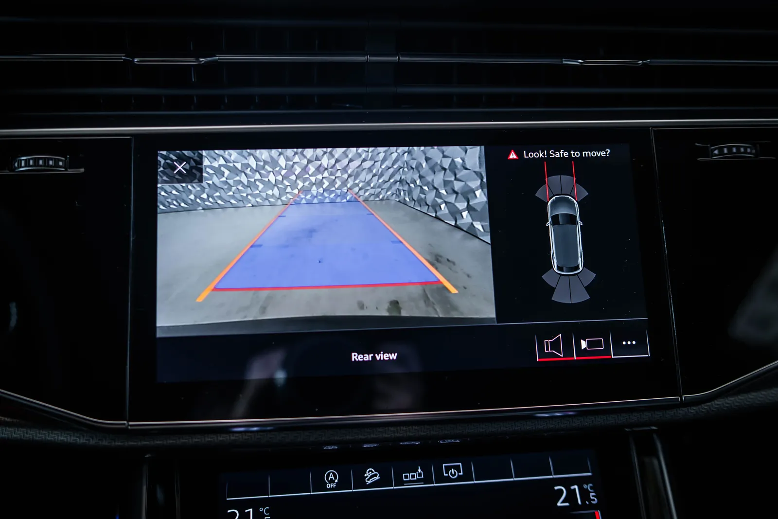 Audi RSQ8 Quattro*Carbon*Matrix*B&O – снимка 17
