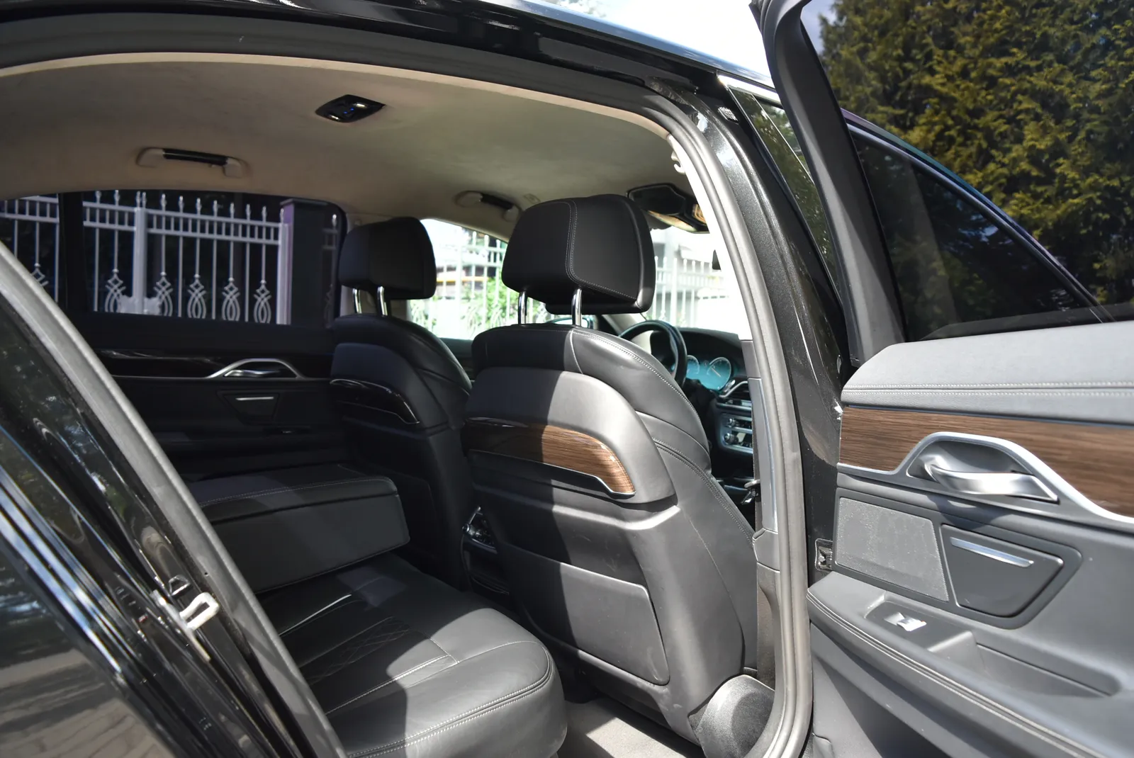 BMW 740 d xDrive*SoftCl*360*DisplayKey* – снимка 10