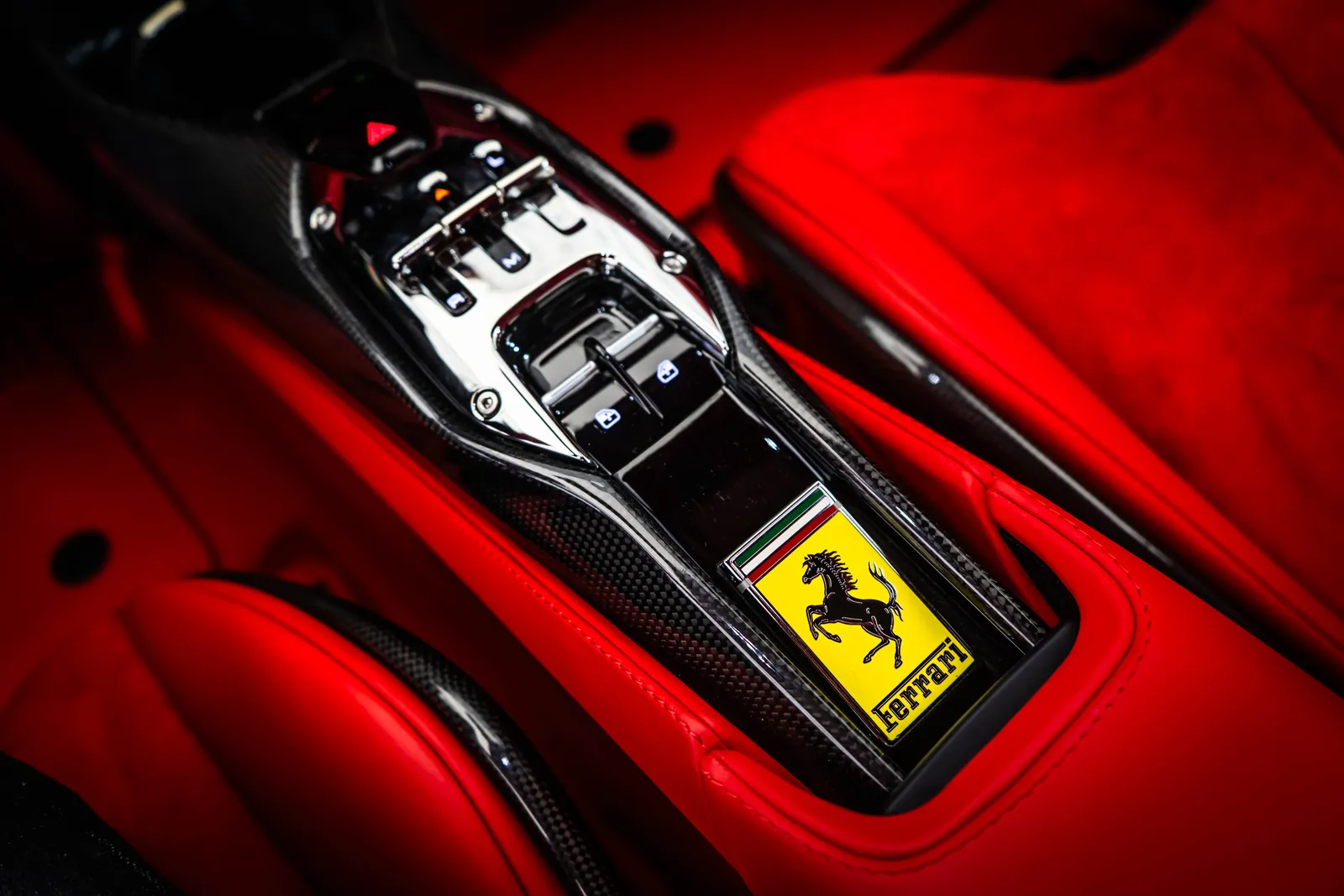 Ferrari SF 90 Carbon Pack – снимка 9