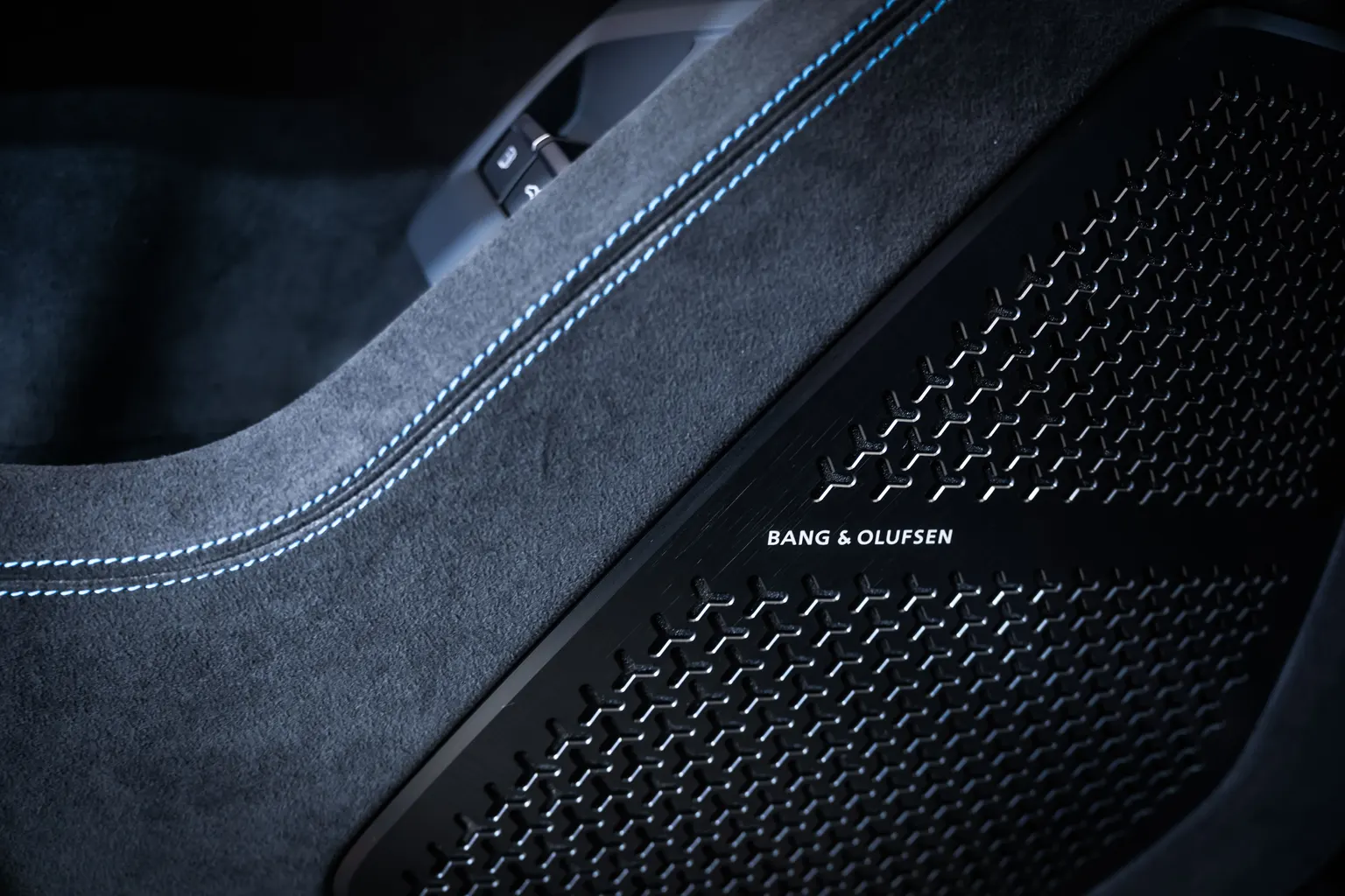 Lamborghini Urus SE*Carbon*B&O – снимка 18