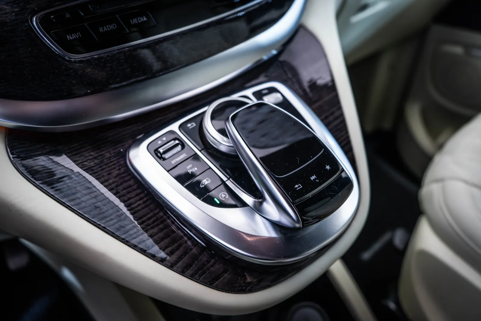 Mercedes-Benz V 250d VIP*Burmester – снимка 9