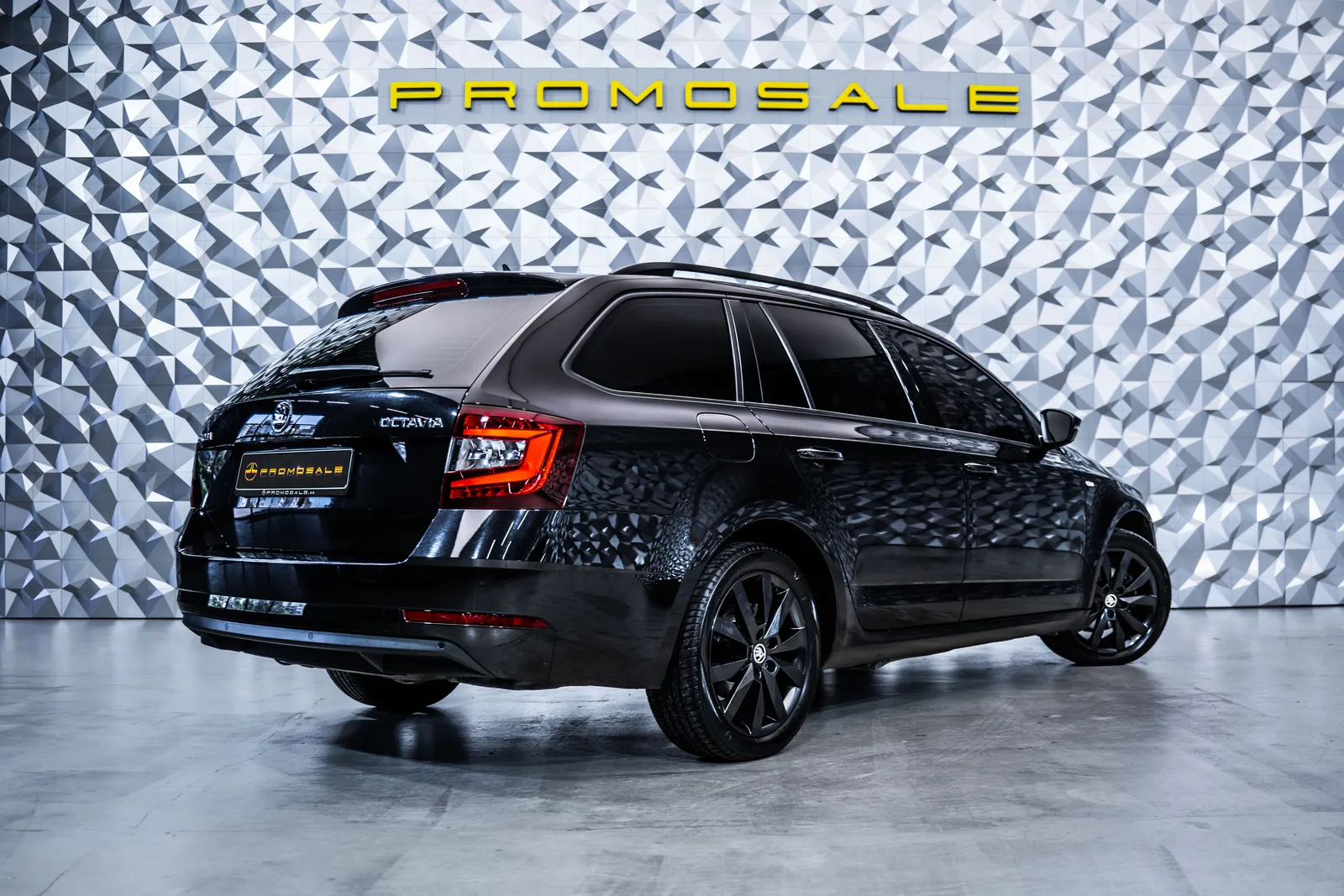 Skoda Octavia 2,0 TDI DSG *LED*Keyless*Подгрев* – снимка 4