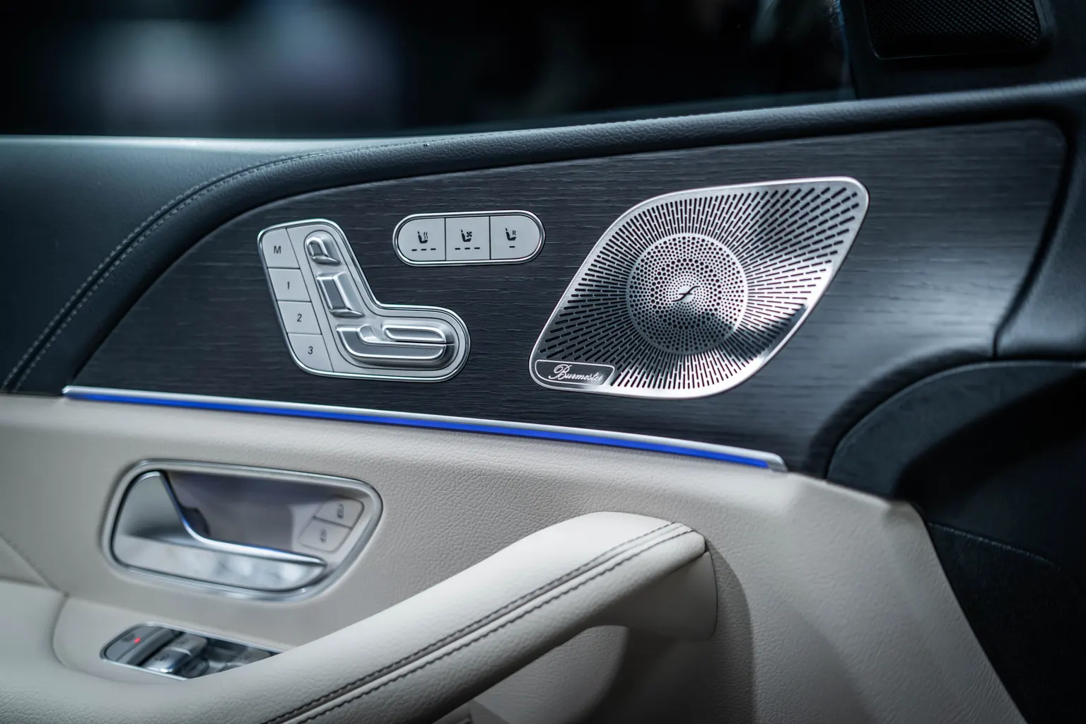 Mercedes-Benz GLS 450 d 4M AMG*Night*Pano*Burm – снимка 19
