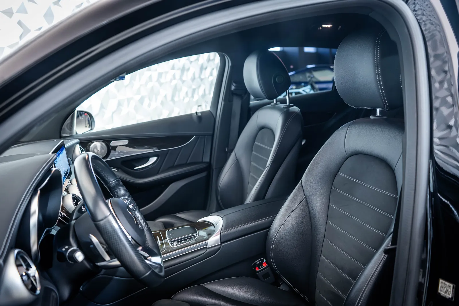 Mercedes-Benz GLC 200 4M AMG*Pano*Burmester – снимка 13