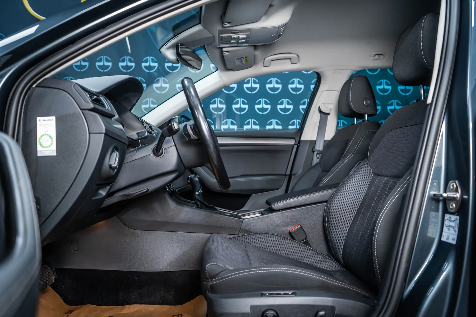 Skoda Superb Combi 2.0TDI 4X4 DSG *LED* – снимка 13