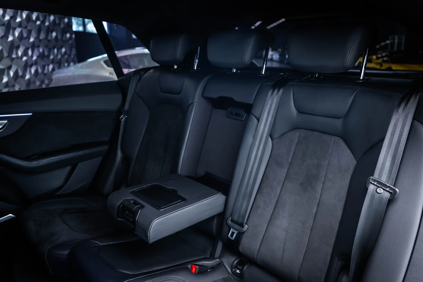 Audi RSQ8 Quattro*Carbon*Matrix*B&O – снимка 16