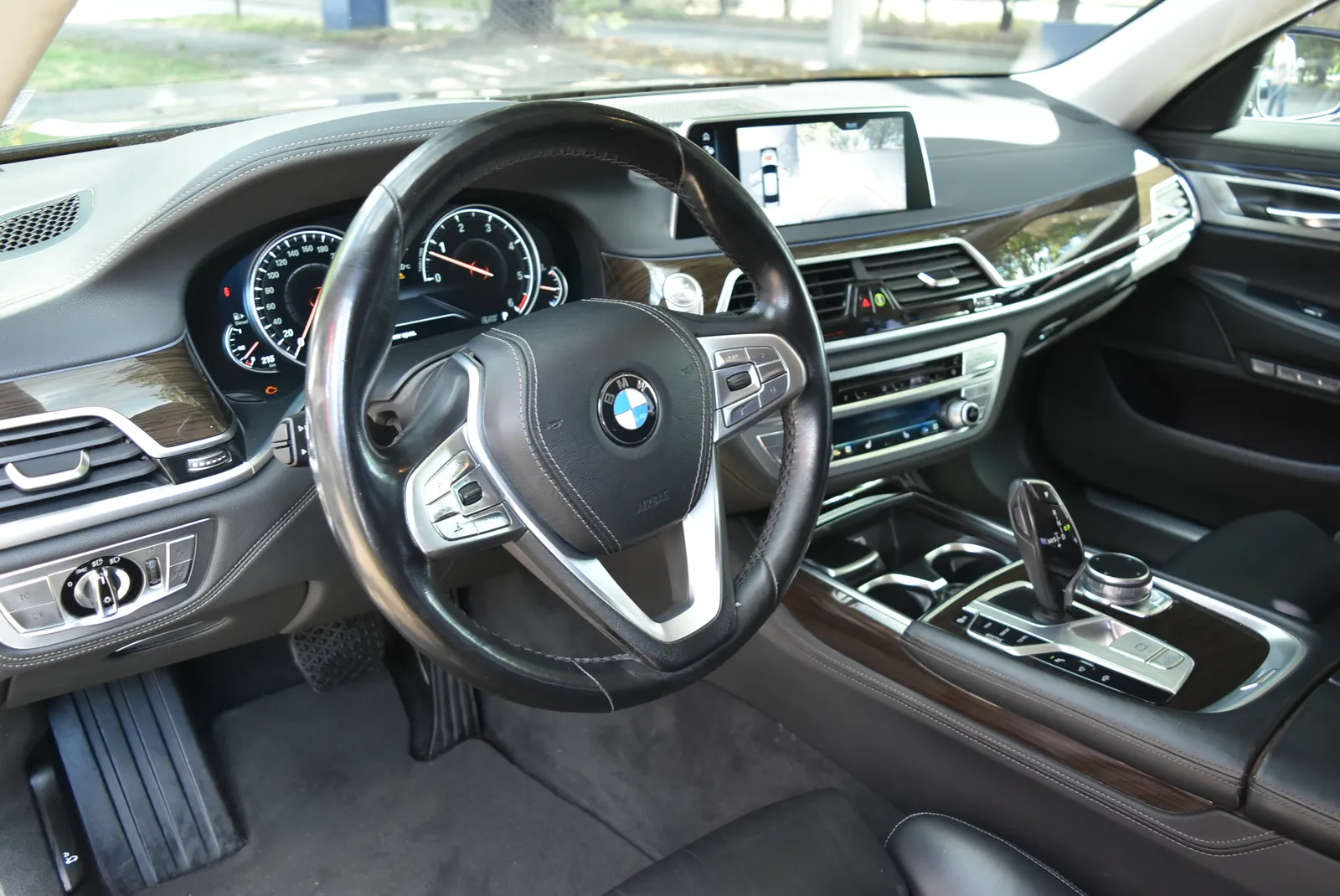 BMW 740 d xDrive*SoftCl*360*DisplayKey* – снимка 15