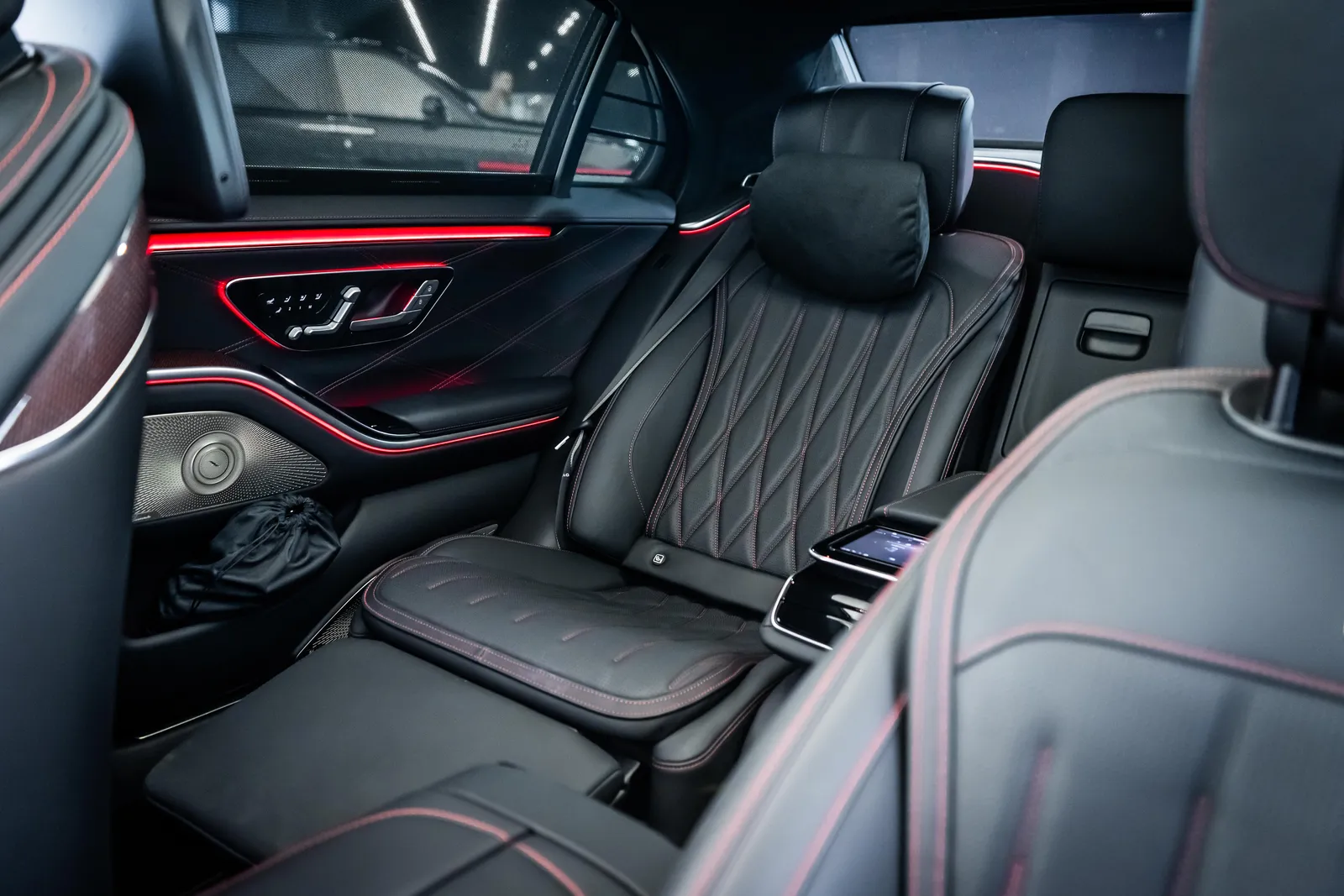 Mercedes-Benz S 63 AMG Edition 1*Carbon*Pano*Burmester – снимка 17