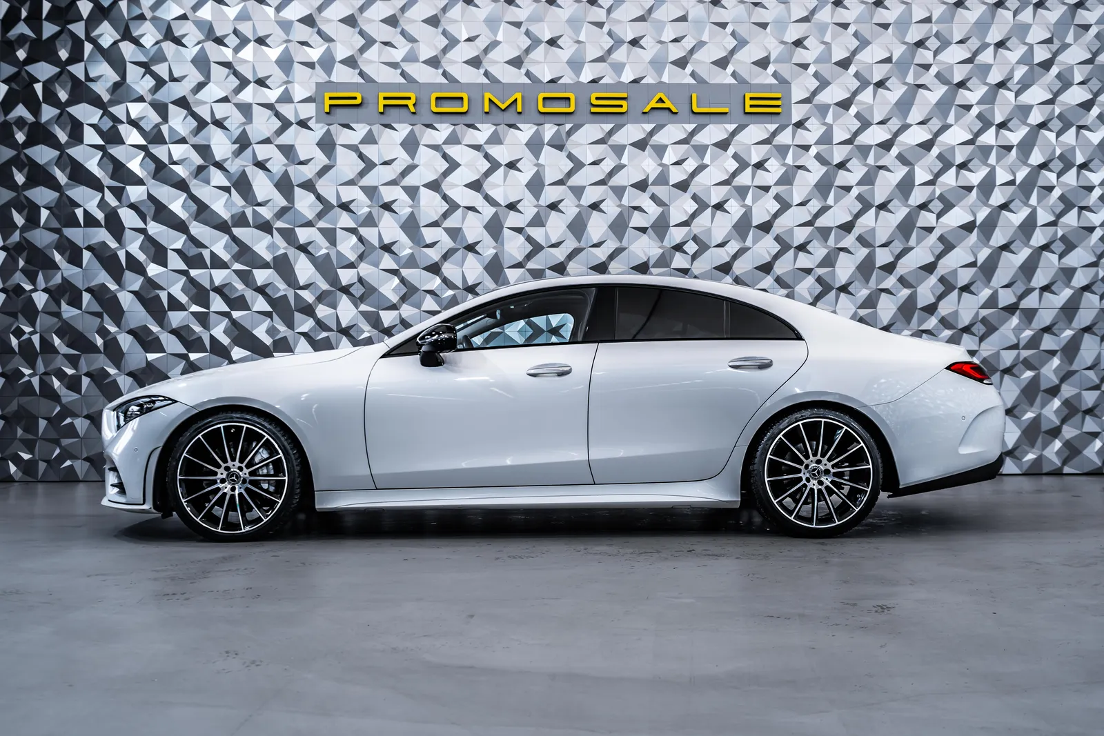 Mercedes-Benz CLS 350 d 4M AMG*AIR BODY* Burmester* – снимка 3