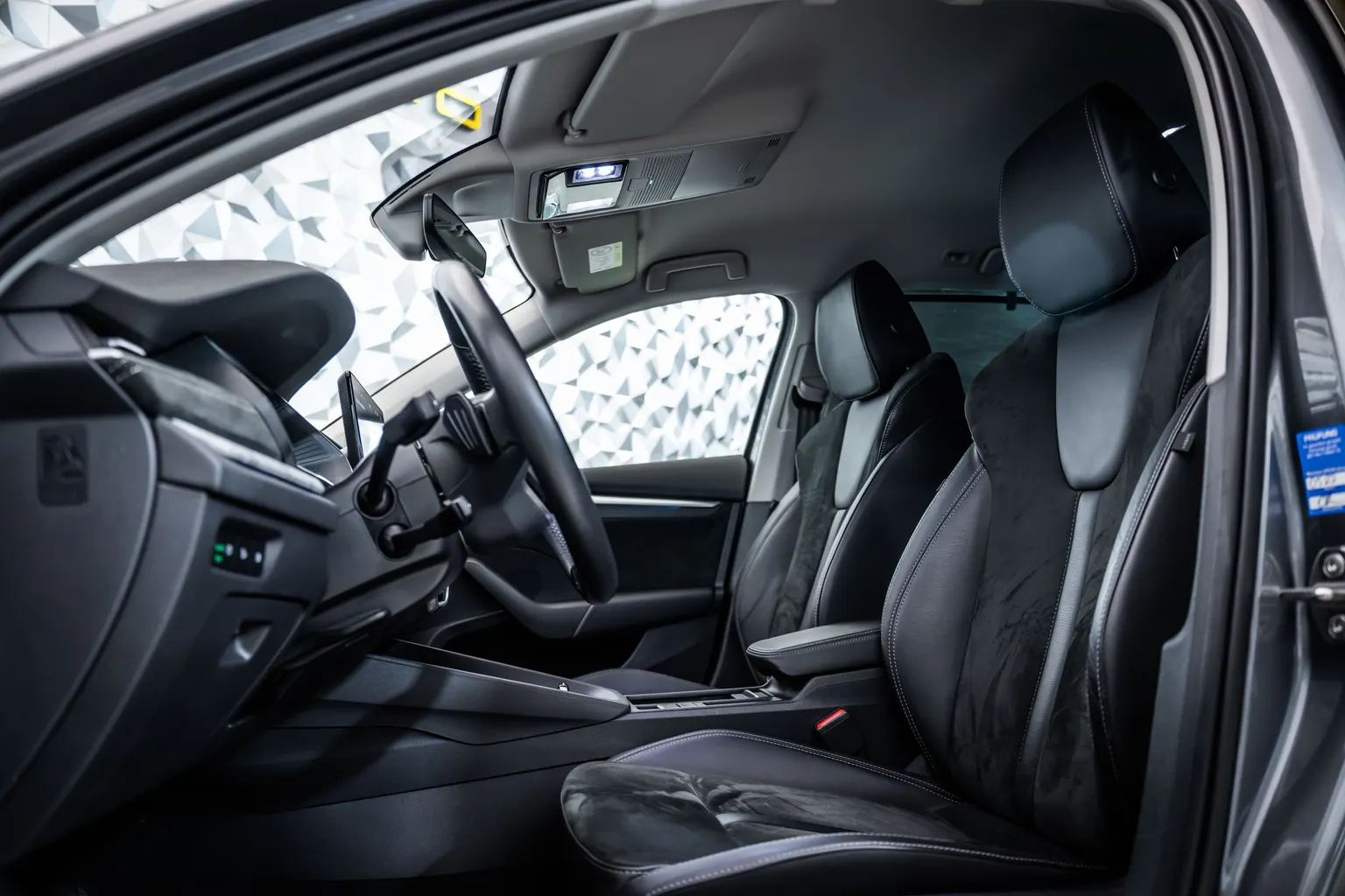Skoda Octavia 2,0 TDI DSG 2.0 Litre, Diesel, Automatic – снимка 13