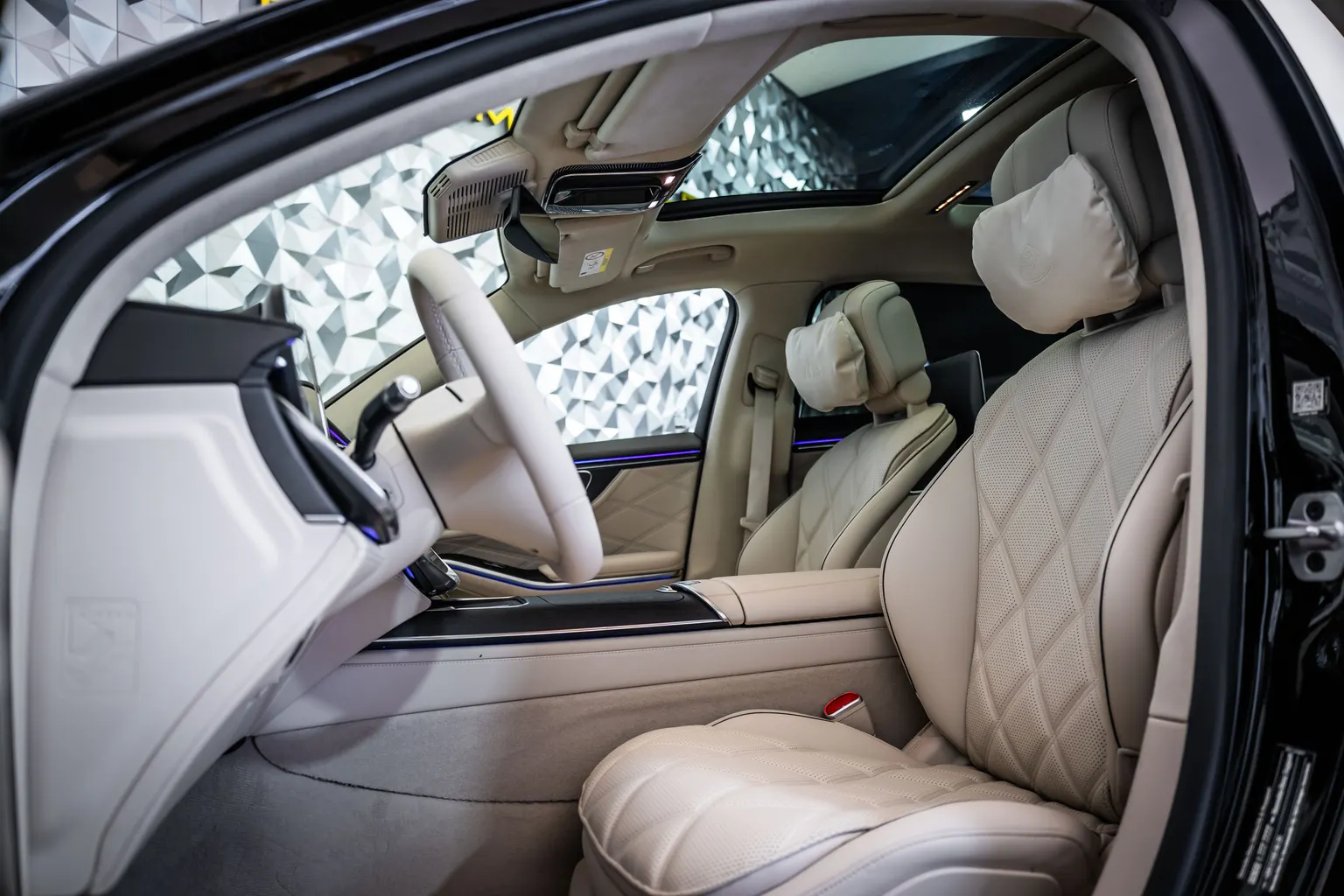 Mercedes-Benz S580 Maybach E-Active*4M* Масаж* 360*Burm* – снимка 12