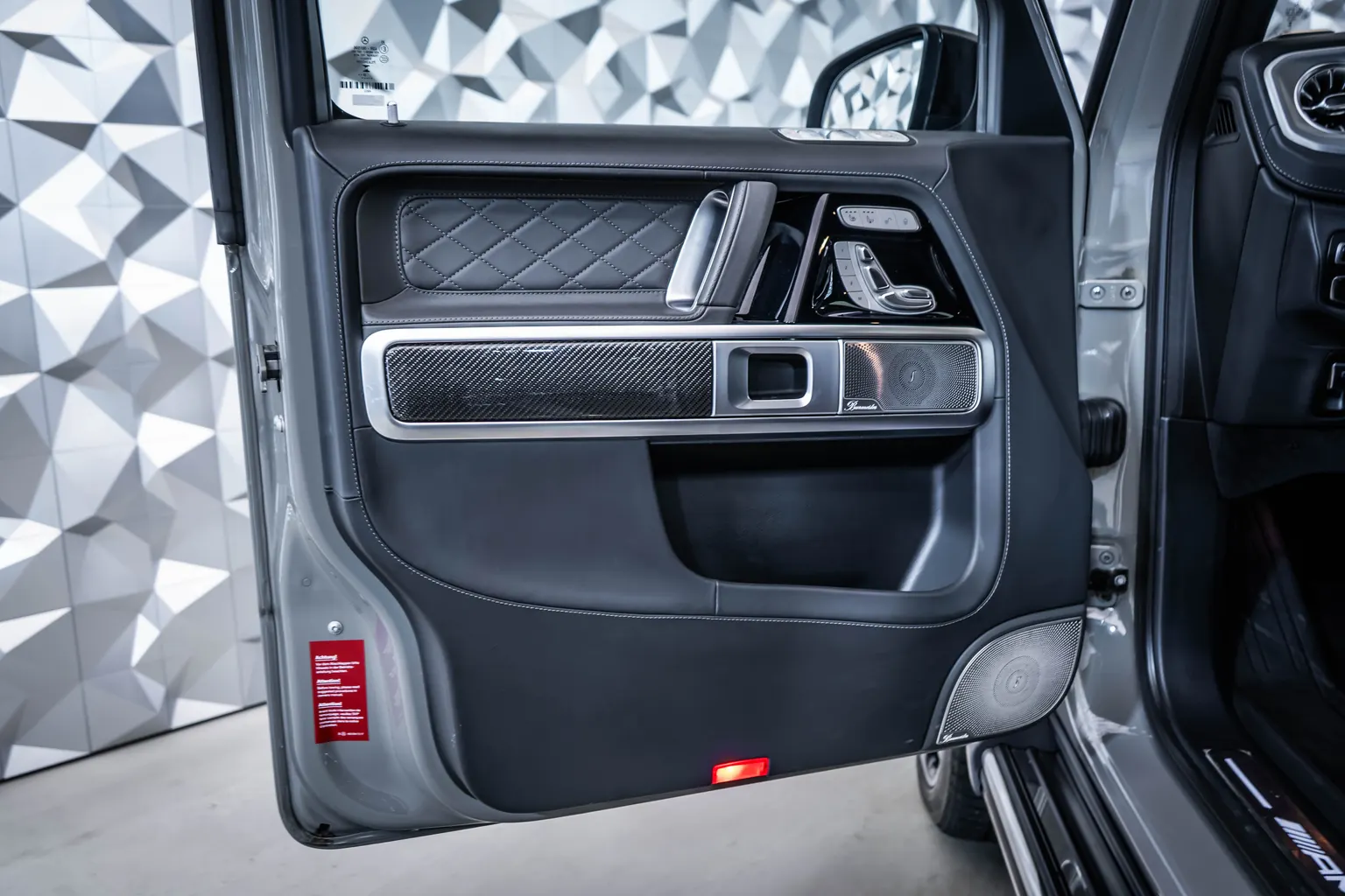 Mercedes-Benz G 63 AMG Manufaktur* Burmester*Carbon – снимка 7