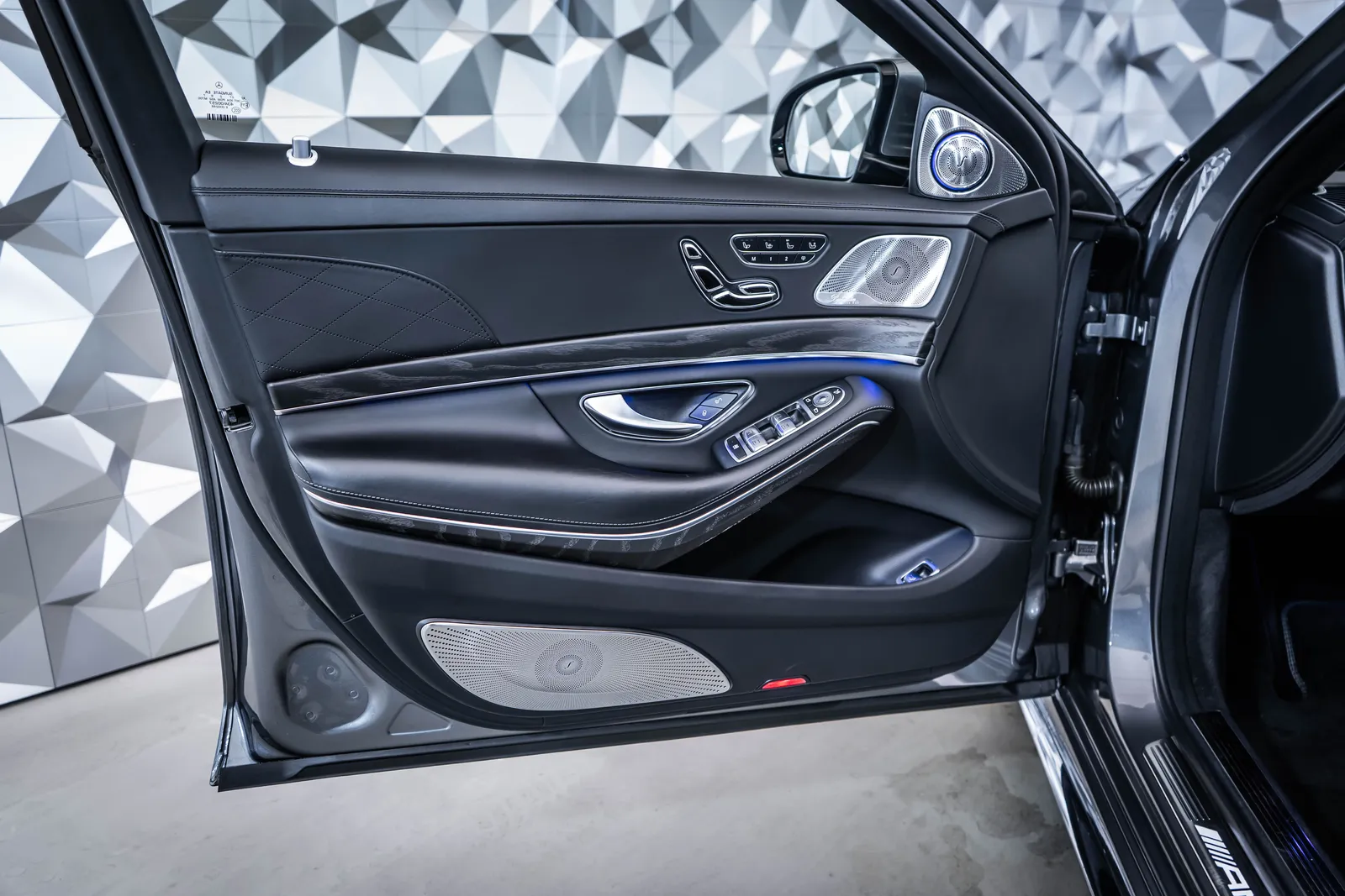Mercedes-Benz S 63 AMG Carbon*Burmester*360*TV – снимка 7