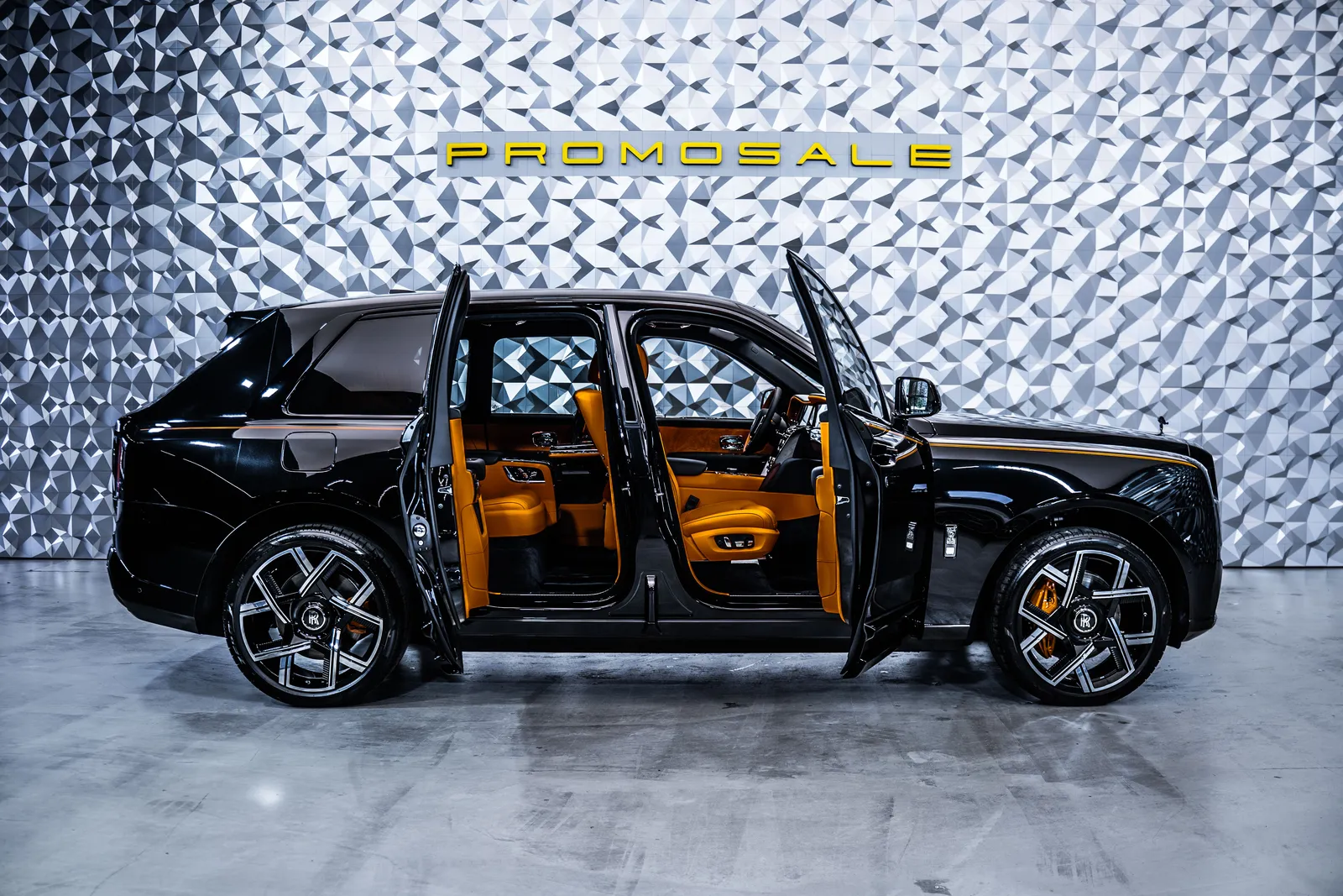 Rolls-Royce Cullinan Black Badge Series II – снимка 6