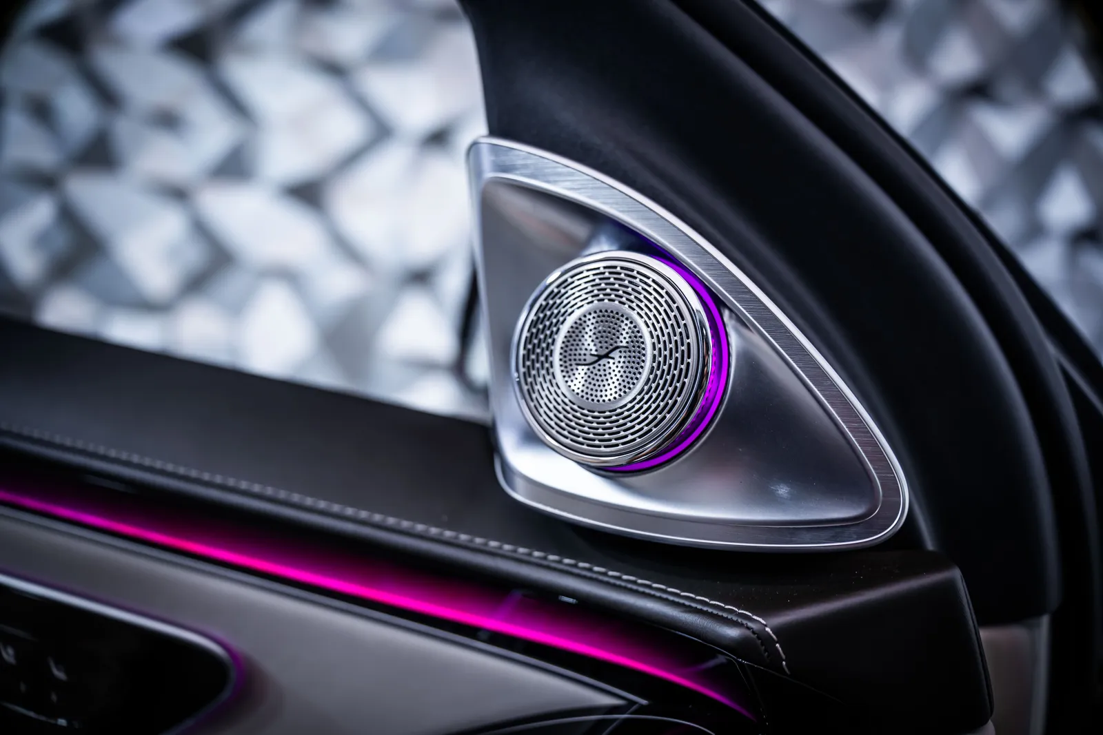 Mercedes-Benz S680 Maybach 4M*FirstCl*TV*Масаж*Burm4D* – снимка 18